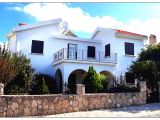 Kıbrısta 3+2 Havuzlu Villa Satılık